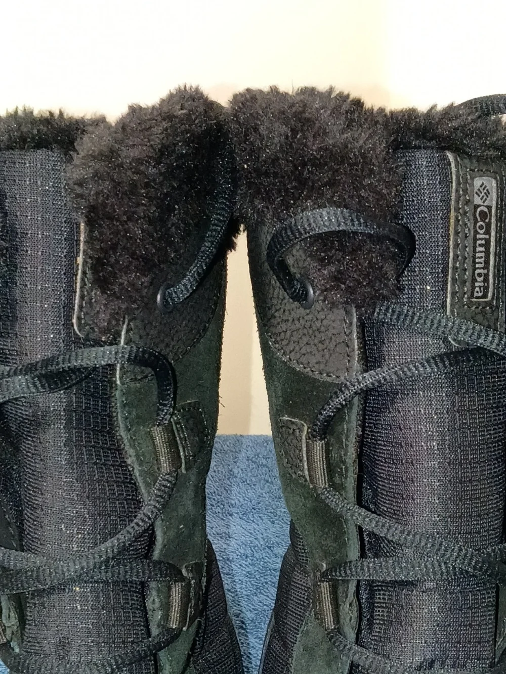 Columbia Women's Black Winter Lace-Up Boots